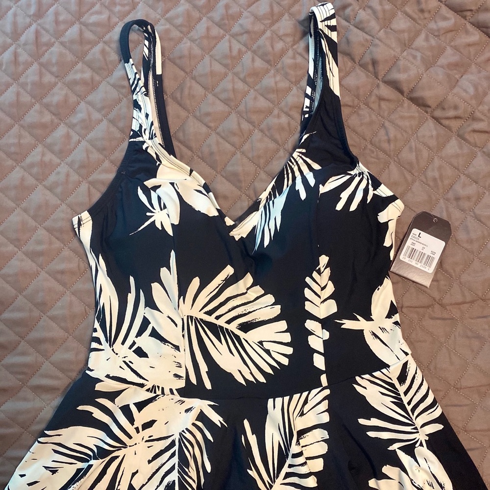 Peplum Tankini Top